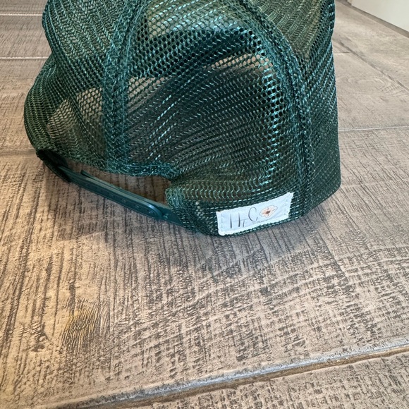 Green Trucker Hat with floral Patch - Picture 3 of 4